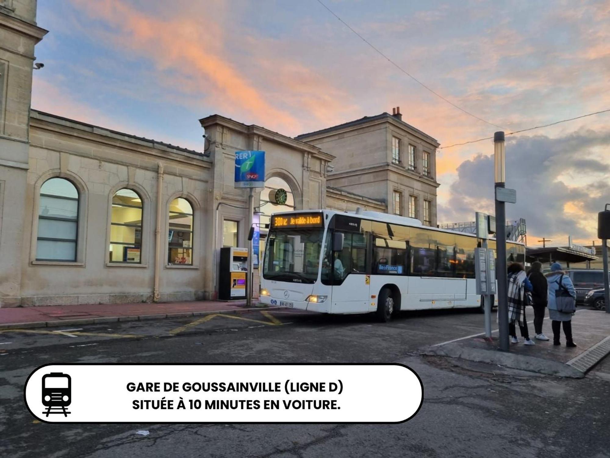 Confort & Style Pres De Cdg Vaudherland Exterior foto